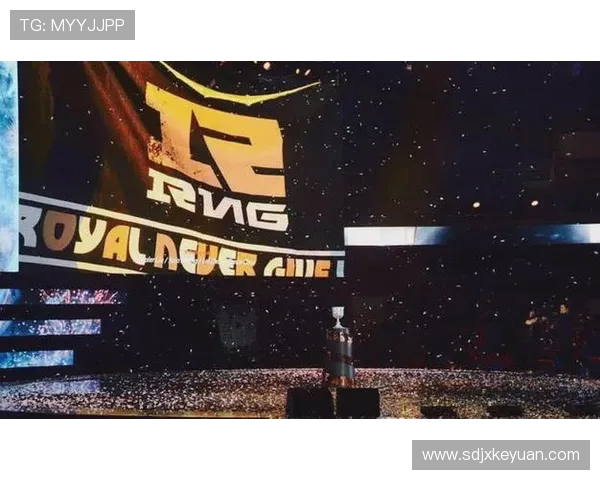 RNG战队全球总决赛特别报道：从辉煌到重生的转型之路探索