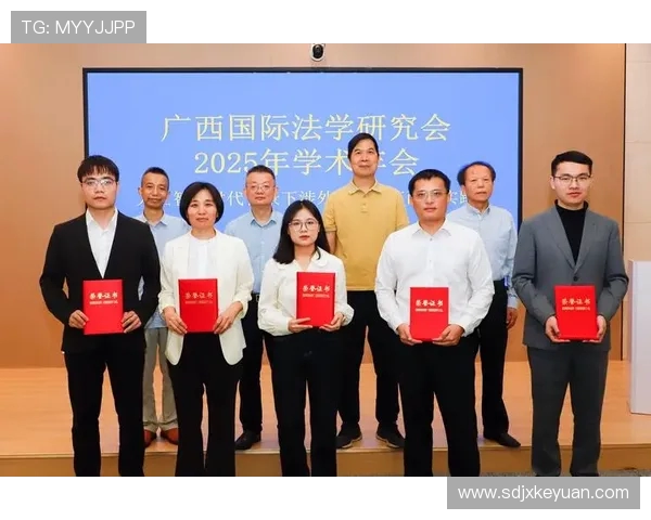 成都乒乓球队包夹战术革新探讨与实践分析的深度研究